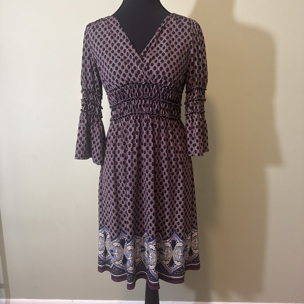 Max Studio Womans‎ V-Neck Geometric Print Empire Waist Dress Bell 3/4 Sleeve Sm